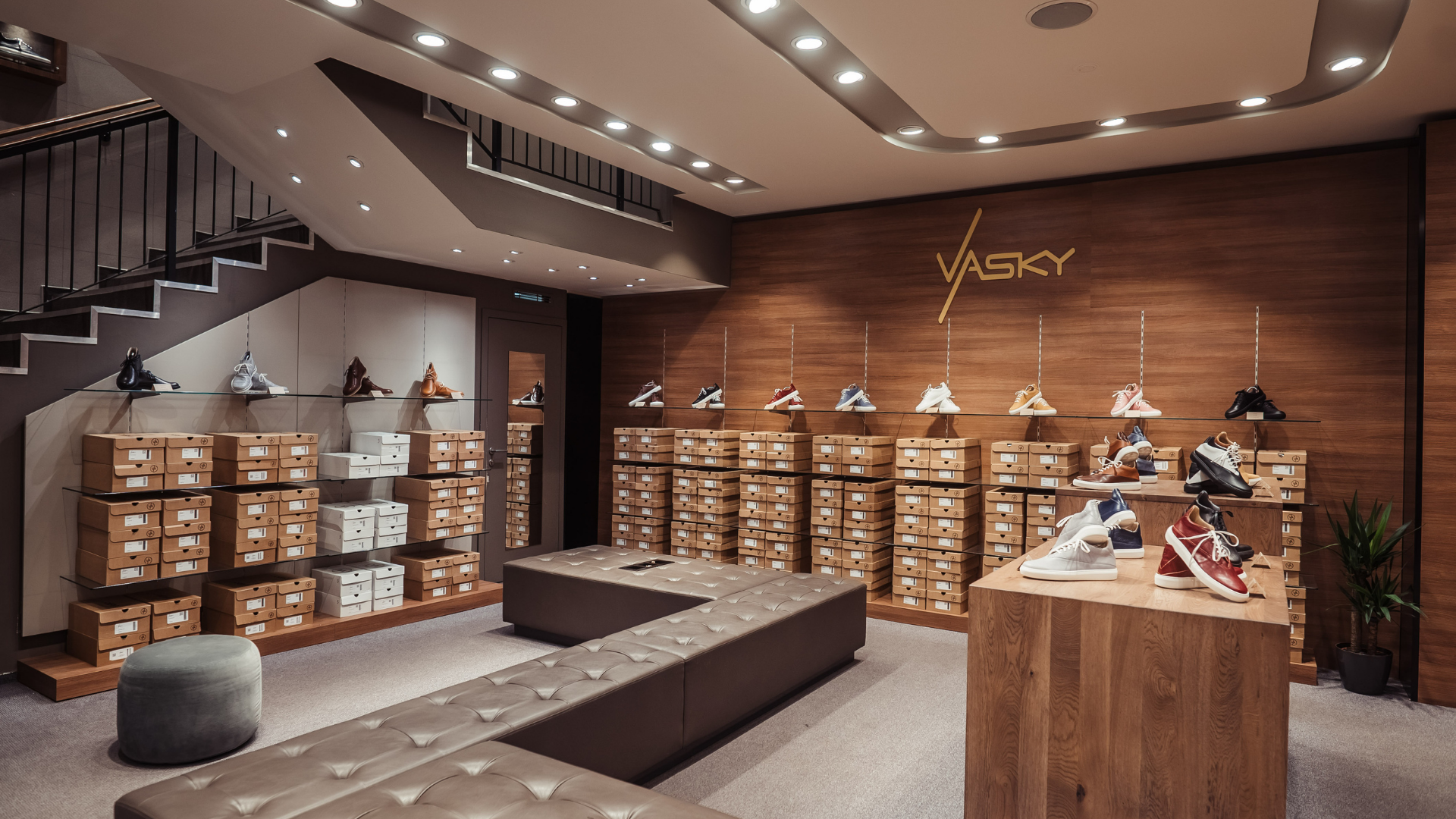 BOTA Store 07
